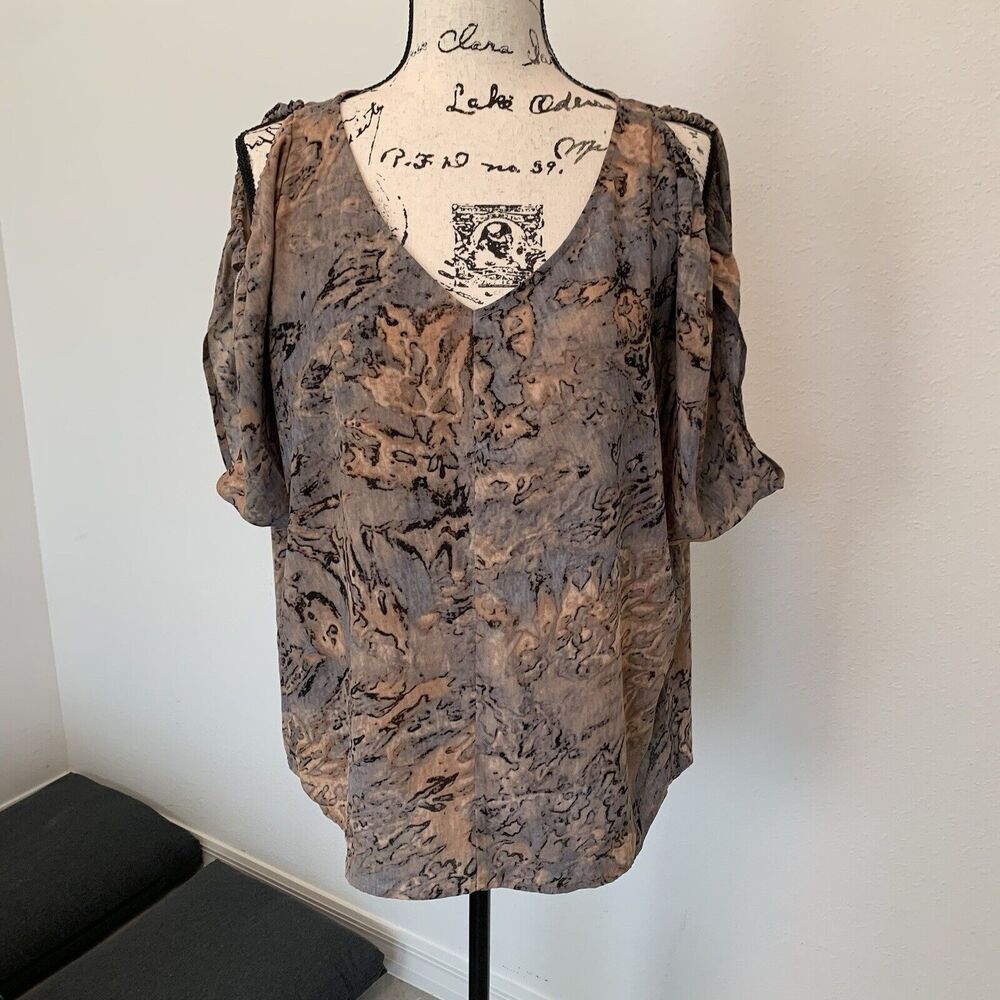 Juicy Couture Purple & Gray Marble Cold Shoulder Blouse Womens Size Medium